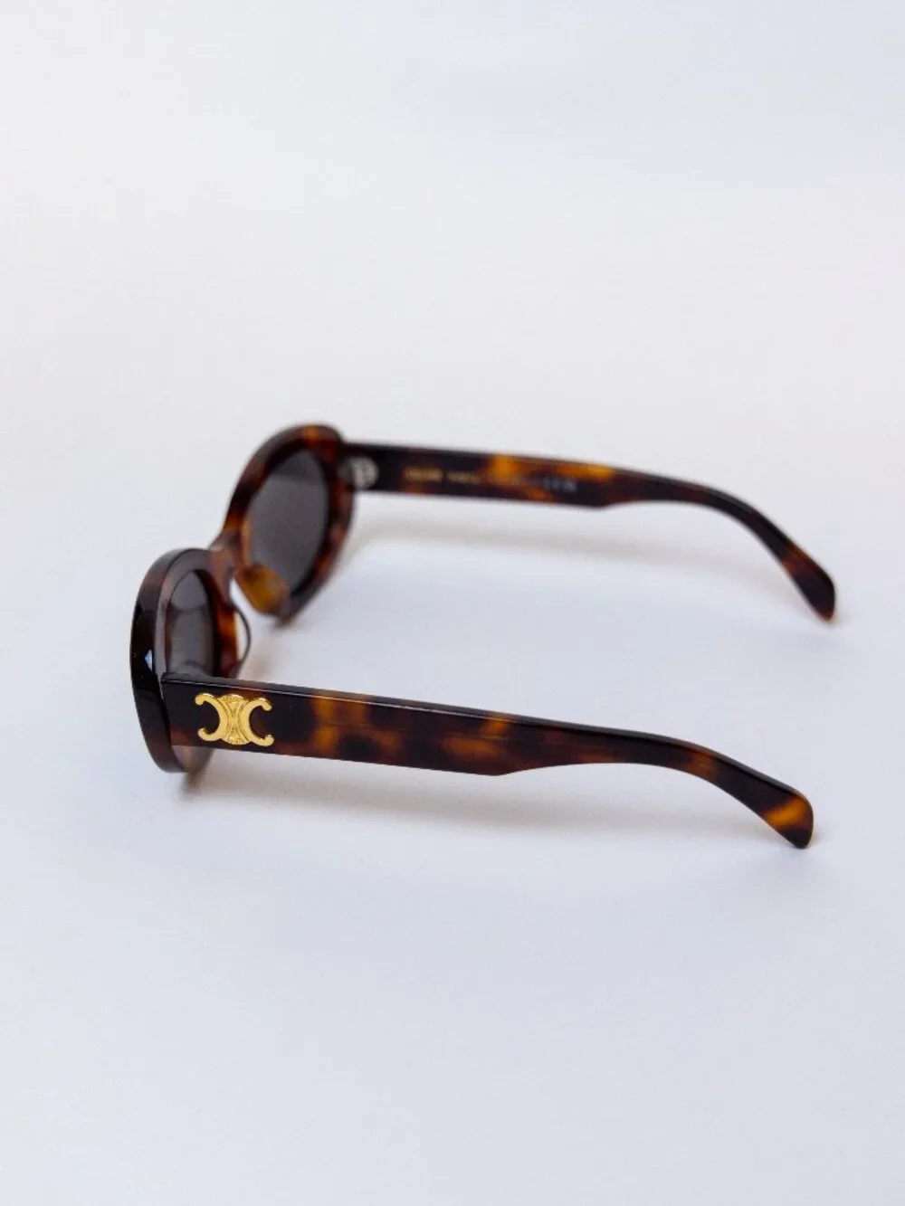 Celine Sunglasses CL40194U - Picture 3 of 5
